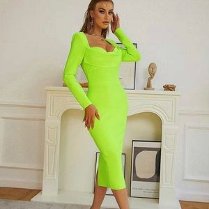 Fashionable neon green body-con midi dress w/ sweetheart neckline, size M (US 6)